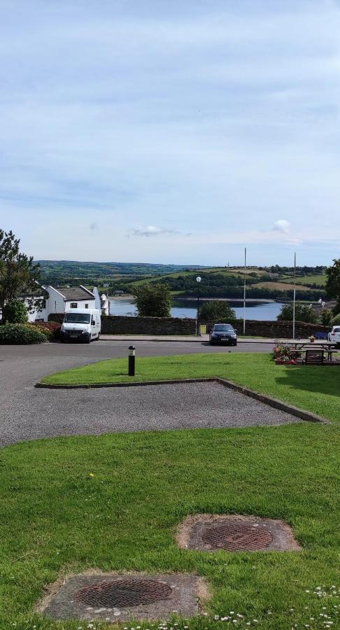 Joanna'S Studio , Key Locker By Whatsapp Own Entrance, Own Bathroom Youghal Extérieur photo