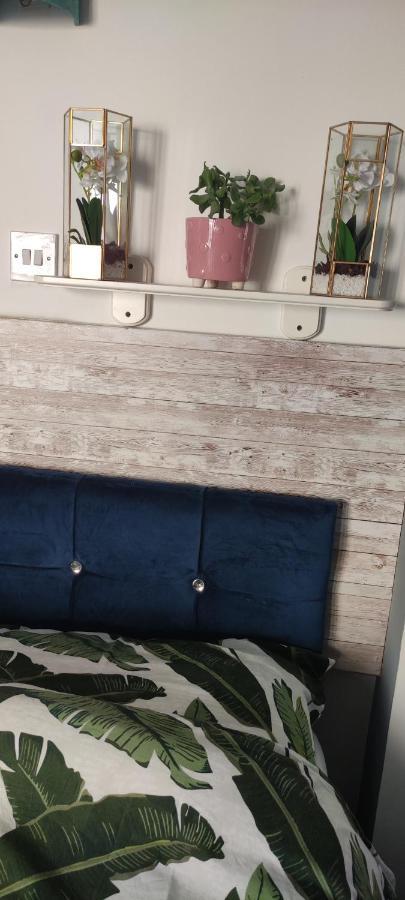Joanna'S Studio , Key Locker By Whatsapp Own Entrance, Own Bathroom Youghal Extérieur photo