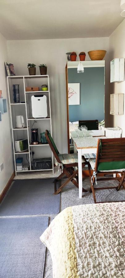 Joanna'S Studio , Key Locker By Whatsapp Own Entrance, Own Bathroom Youghal Extérieur photo