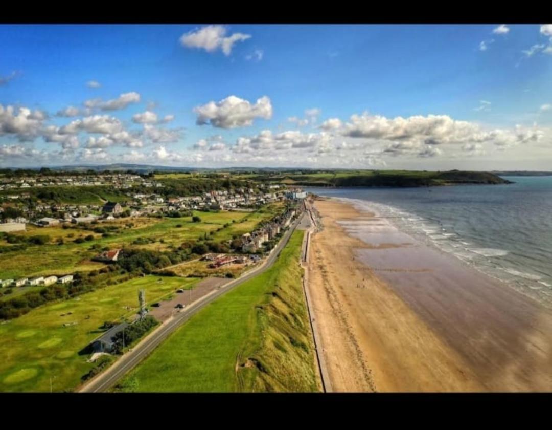 Joanna'S Studio , Key Locker By Whatsapp Own Entrance, Own Bathroom Youghal Extérieur photo