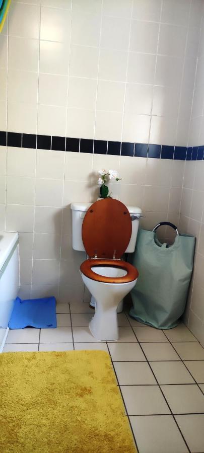 Joanna'S Studio , Key Locker By Whatsapp Own Entrance, Own Bathroom Youghal Extérieur photo